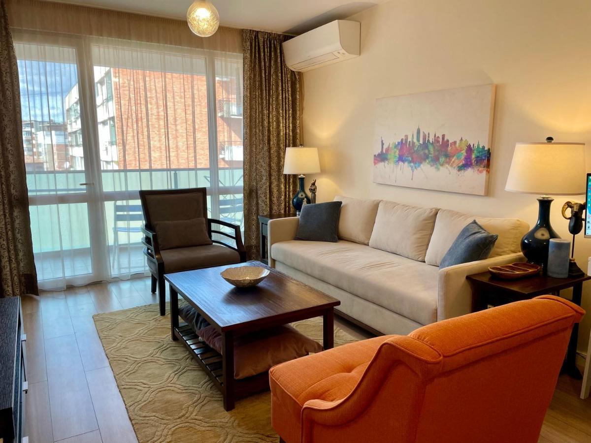 Astoria Apartment Veliko Tarnovo Buitenkant foto