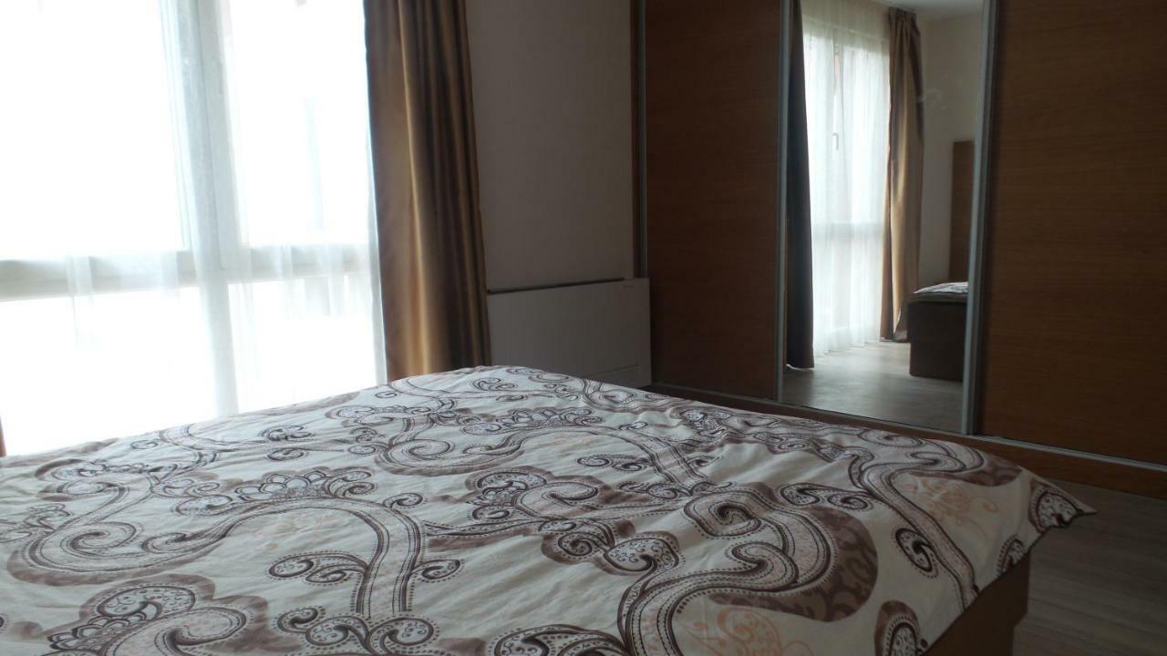Astoria Apartment Veliko Tarnovo Buitenkant foto