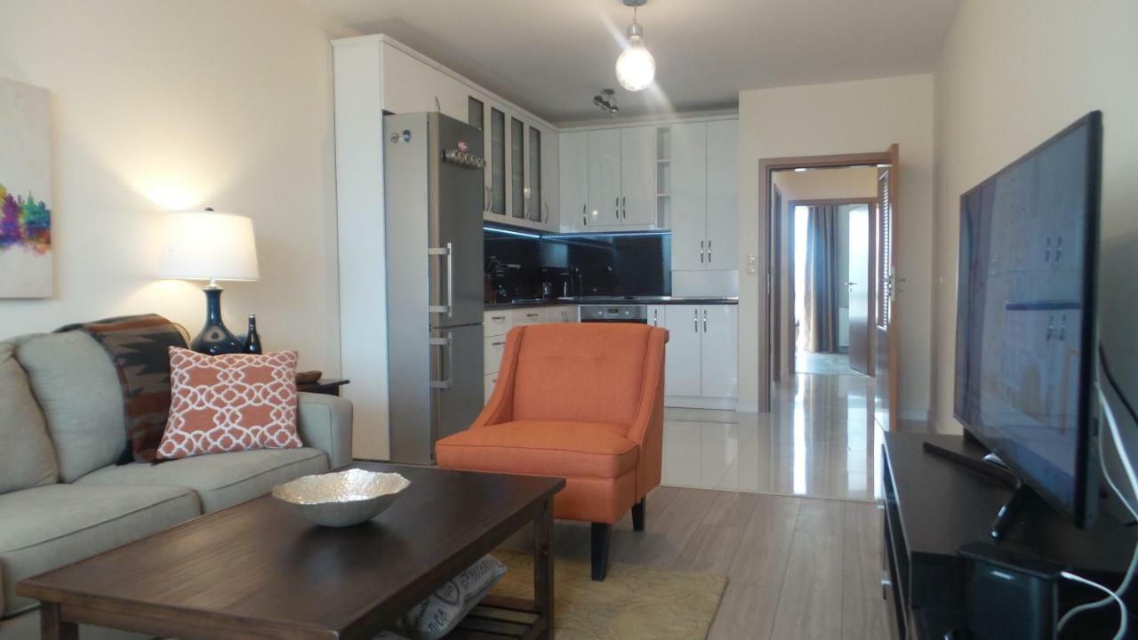 Astoria Apartment Veliko Tarnovo Buitenkant foto