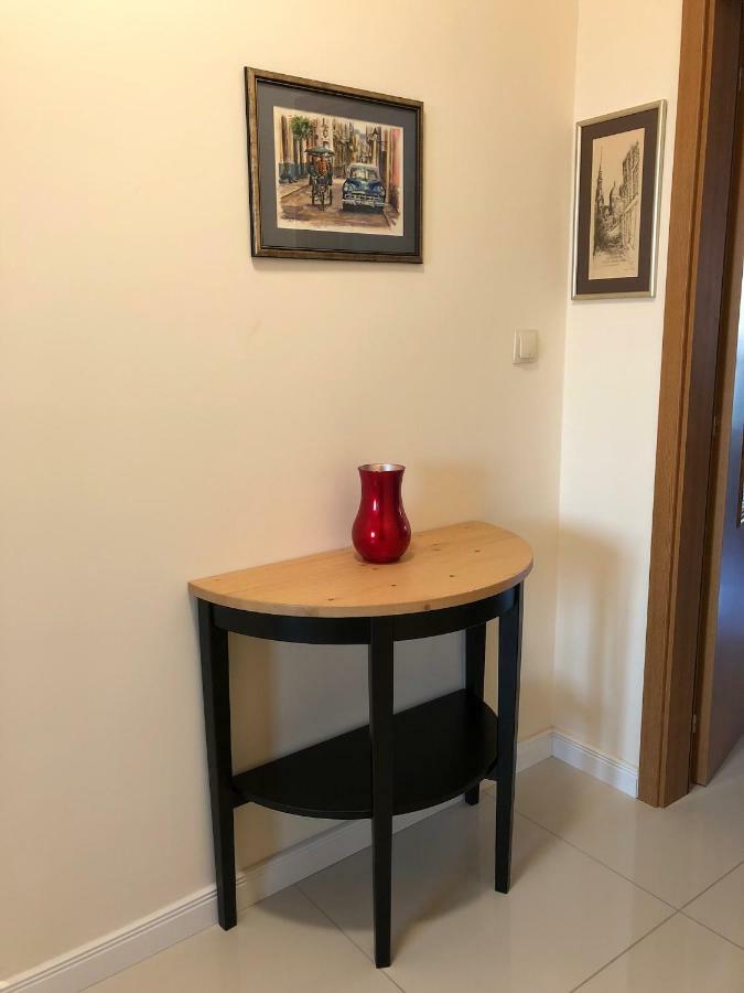 Astoria Apartment Veliko Tarnovo Buitenkant foto